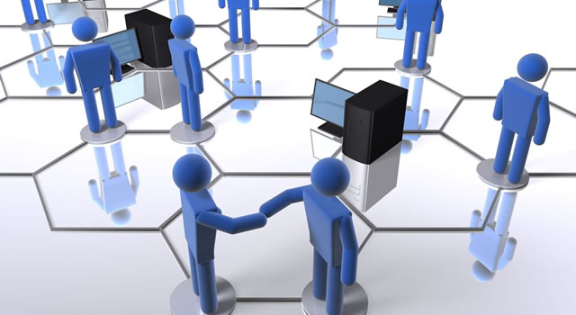 富山県アルミ産業協会は、県の基幹産業としてアルミ建材・輸送機器や家電関連を核とし、金属加工・ガラス加工など周辺の産業と連携し、さらなる発展や新たな成長産業の育成・支援を産学官と連携により協会の発展を目指しています。